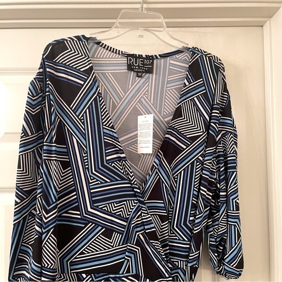 RUE107 New York Wrap Maxi Dress Size 22/24 (M14) - Picture 4 of 6